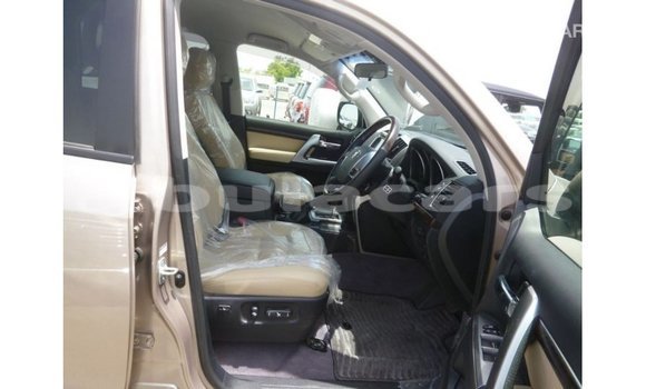 Buy Import Toyota Land Cruiser Other Car in Import - Dubai in Central Buy Import Toyota Land Cruiser Other Car in Import - Dubai in Central
