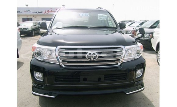 Buy Import Toyota Land Cruiser Black Car in Import - Dubai in Central Buy Import Toyota Land Cruiser Black Car in Import - Dubai in Central