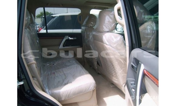 Buy Import Toyota Land Cruiser Black Car in Import - Dubai in Central Buy Import Toyota Land Cruiser Black Car in Import - Dubai in Central