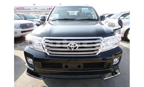 Buy Import Toyota Land Cruiser Black Car in Import - Dubai in Central Buy Import Toyota Land Cruiser Black Car in Import - Dubai in Central