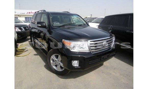 Buy Import Toyota Land Cruiser Black Car in Import - Dubai in Central Buy Import Toyota Land Cruiser Black Car in Import - Dubai in Central