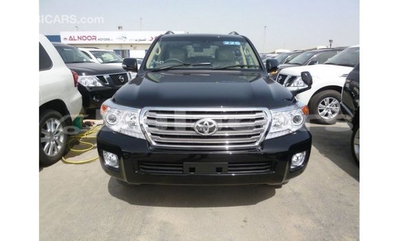 Buy Import Toyota Land Cruiser Black Car in Import - Dubai in Central Buy Import Toyota Land Cruiser Black Car in Import - Dubai in Central