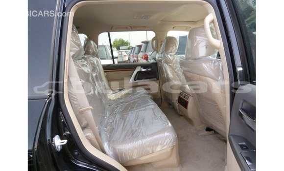 Buy Import Toyota Land Cruiser Black Car in Import - Dubai in Central Buy Import Toyota Land Cruiser Black Car in Import - Dubai in Central