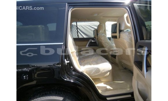 Buy Import Toyota Land Cruiser Black Car in Import - Dubai in Central Buy Import Toyota Land Cruiser Black Car in Import - Dubai in Central