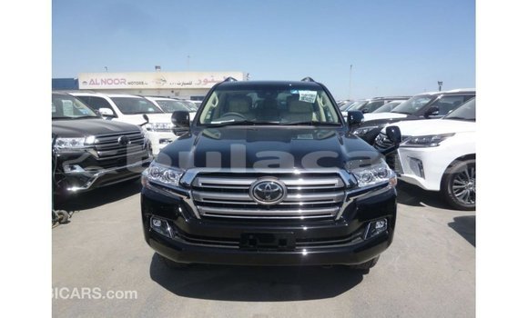 Buy Import Toyota Land Cruiser Black Car in Import - Dubai in Central Buy Import Toyota Land Cruiser Black Car in Import - Dubai in Central