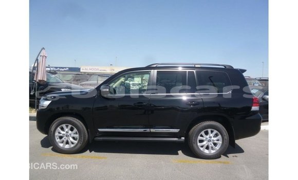 Buy Import Toyota Land Cruiser Black Car in Import - Dubai in Central Buy Import Toyota Land Cruiser Black Car in Import - Dubai in Central