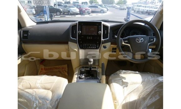 Buy Import Toyota Land Cruiser Black Car in Import - Dubai in Central Buy Import Toyota Land Cruiser Black Car in Import - Dubai in Central