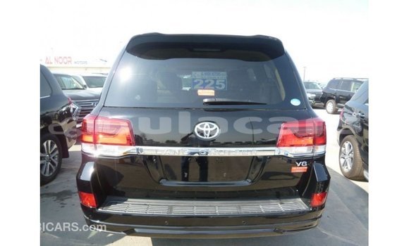 Buy Import Toyota Land Cruiser Black Car in Import - Dubai in Central Buy Import Toyota Land Cruiser Black Car in Import - Dubai in Central