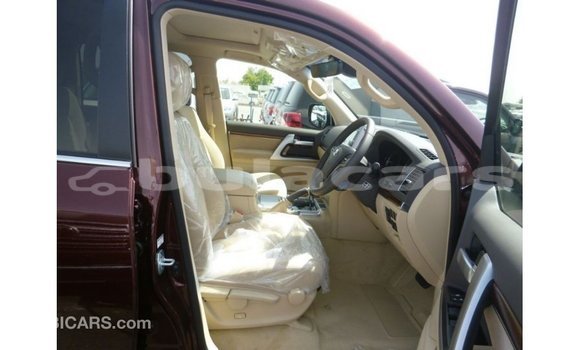 Acheter Import Voiture Toyota Land Cruiser Autre à Import - Dubai, Central Acheter Import Voiture Toyota Land Cruiser Autre à Import - Dubai, Central