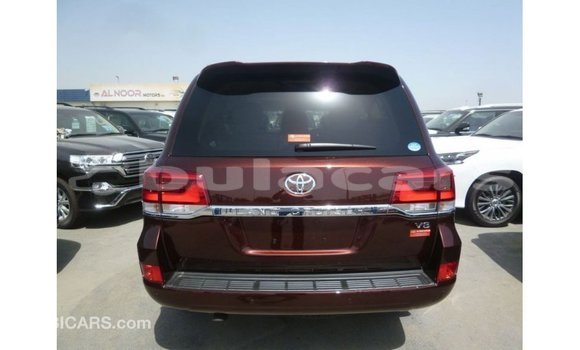 Buy Import Toyota Land Cruiser Other Car in Import - Dubai in Central Buy Import Toyota Land Cruiser Other Car in Import - Dubai in Central