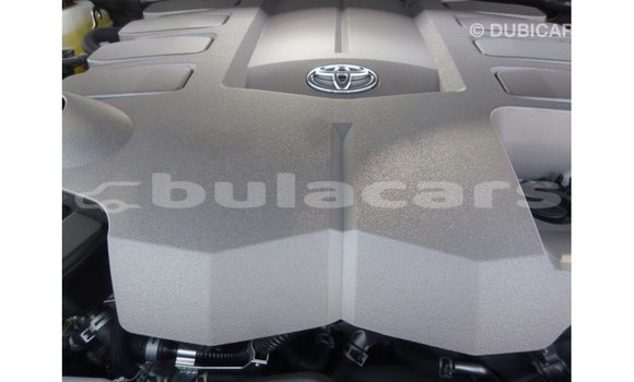 Buy Import Toyota Land Cruiser Other Car in Import - Dubai in Central Buy Import Toyota Land Cruiser Other Car in Import - Dubai in Central