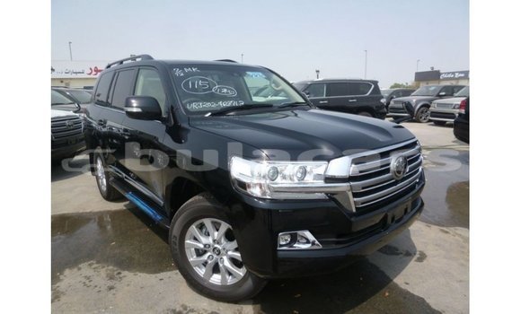 Buy Import Toyota Land Cruiser Black Car in Import - Dubai in Central Buy Import Toyota Land Cruiser Black Car in Import - Dubai in Central