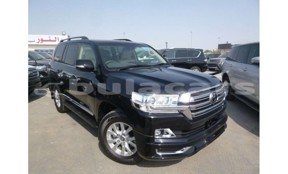 Buy Import Toyota Land Cruiser Black Car in Import - Dubai in Central Buy Import Toyota Land Cruiser Black Car in Import - Dubai in Central
