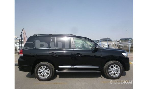 Buy Import Toyota Land Cruiser Black Car in Import - Dubai in Central Buy Import Toyota Land Cruiser Black Car in Import - Dubai in Central
