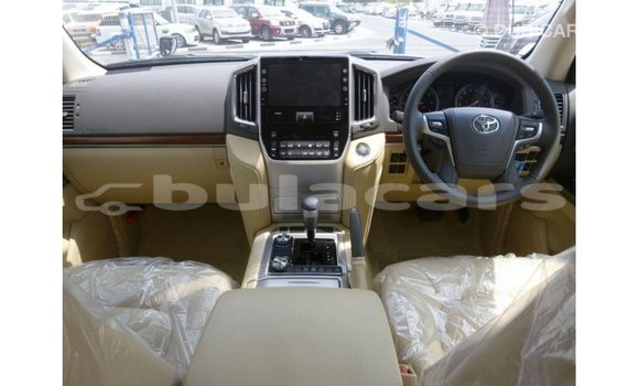 Buy Import Toyota Land Cruiser Black Car in Import - Dubai in Central Buy Import Toyota Land Cruiser Black Car in Import - Dubai in Central