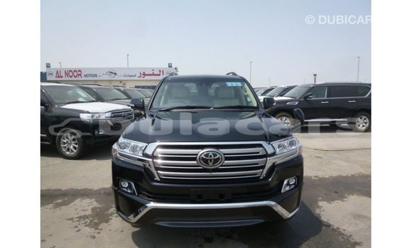 Buy Import Toyota Land Cruiser Black Car in Import - Dubai in Central Buy Import Toyota Land Cruiser Black Car in Import - Dubai in Central
