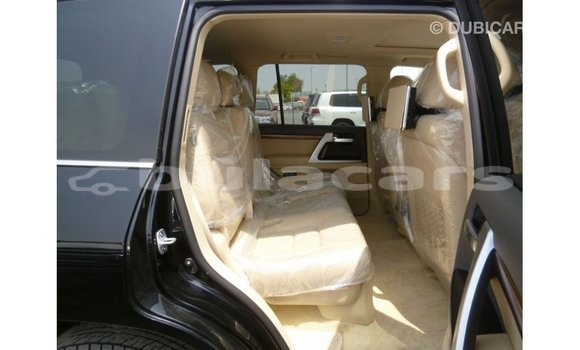 Buy Import Toyota Land Cruiser Black Car in Import - Dubai in Central Buy Import Toyota Land Cruiser Black Car in Import - Dubai in Central