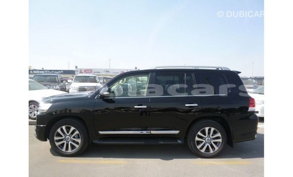 Buy Import Toyota Land Cruiser Black Car in Import - Dubai in Central Buy Import Toyota Land Cruiser Black Car in Import - Dubai in Central