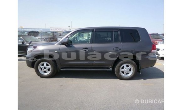 Buy Import Toyota Land Cruiser Grey Car in Import - Dubai in Central Buy Import Toyota Land Cruiser Grey Car in Import - Dubai in Central