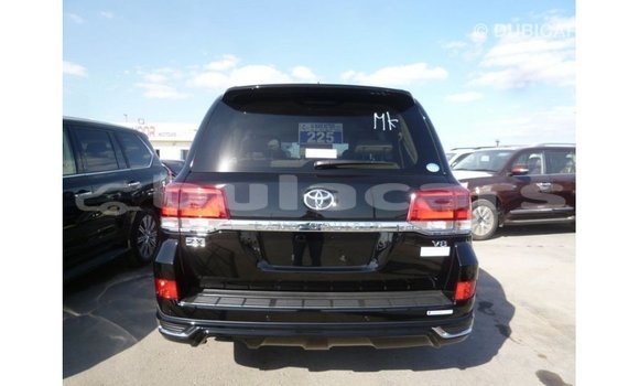 Buy Import Toyota Land Cruiser Black Car in Import - Dubai in Central Buy Import Toyota Land Cruiser Black Car in Import - Dubai in Central