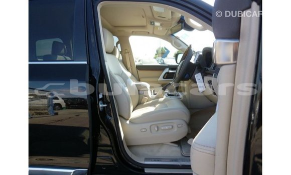 Buy Import Toyota Land Cruiser Black Car in Import - Dubai in Central Buy Import Toyota Land Cruiser Black Car in Import - Dubai in Central