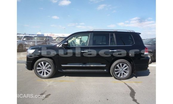 Buy Import Toyota Land Cruiser Black Car in Import - Dubai in Central Buy Import Toyota Land Cruiser Black Car in Import - Dubai in Central