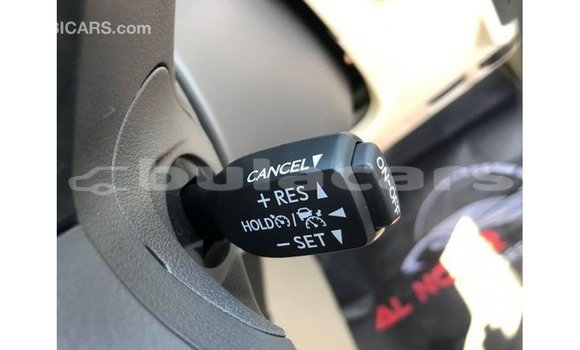 Buy Import Toyota Prado White Car in Import - Dubai in Central Buy Import Toyota Prado White Car in Import - Dubai in Central