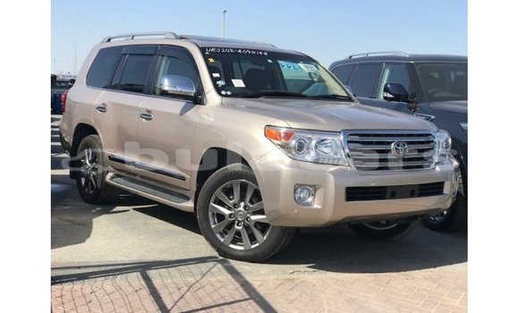 Acheter Import Voiture Toyota Land Cruiser Autre à Import - Dubai, Central Acheter Import Voiture Toyota Land Cruiser Autre à Import - Dubai, Central