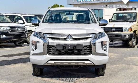 Buy Import Mitsubishi L200 White Car in Import - Dubai in Central Buy Import Mitsubishi L200 White Car in Import - Dubai in Central