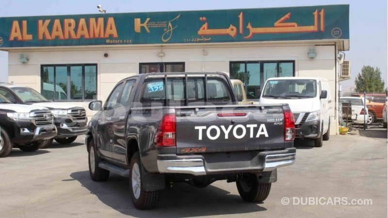 Big with watermark toyota hilux central import dubai 6305