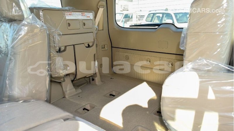 Big with watermark toyota land cruiser central import dubai 6309