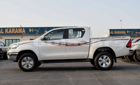 Buy Import Toyota Hilux White Car in Import - Dubai in Central Buy Import Toyota Hilux White Car in Import - Dubai in Central