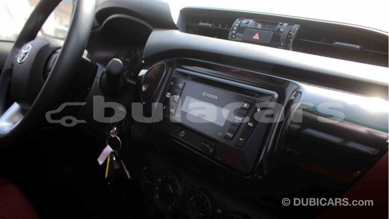 Big with watermark toyota hilux central import dubai 6314