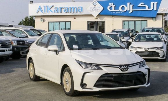 Buy Import Toyota Corolla White Car in Import - Dubai in Central Buy Import Toyota Corolla White Car in Import - Dubai in Central