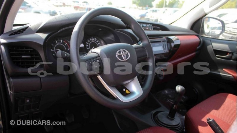 Big with watermark toyota hilux central import dubai 6327