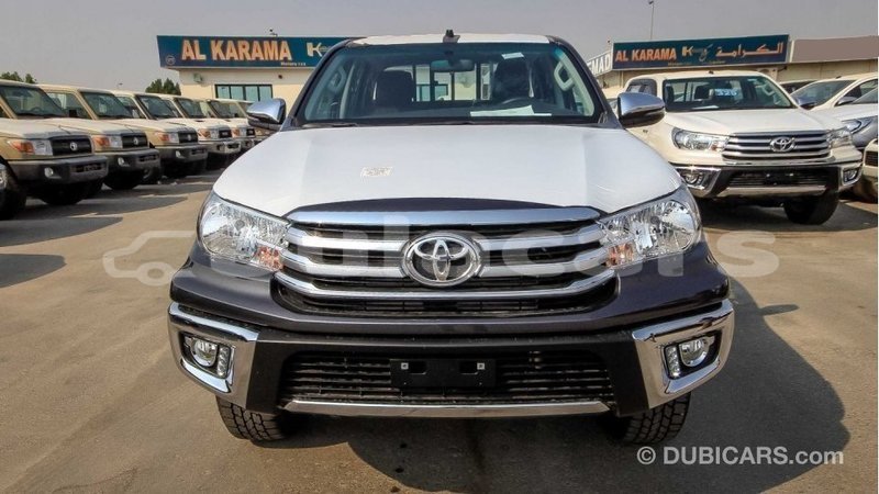 Big with watermark toyota hilux central import dubai 6328