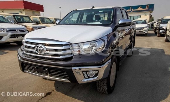 Buy Import Toyota Hilux Grey Car in Import - Dubai in Central Buy Import Toyota Hilux Grey Car in Import - Dubai in Central