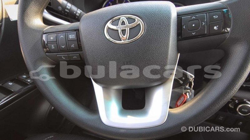Big with watermark toyota hilux central import dubai 6328