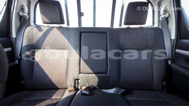 Big with watermark toyota hilux central import dubai 6328