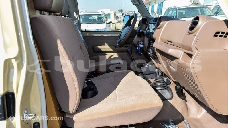 Big with watermark toyota land cruiser central import dubai 6331