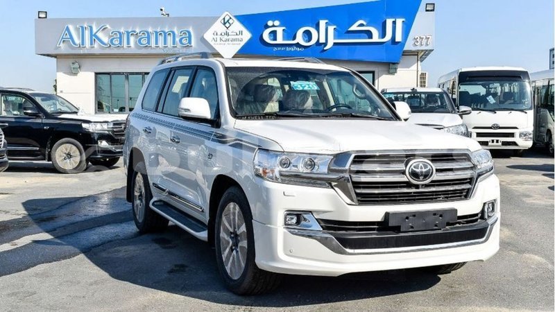 Big with watermark toyota land cruiser central import dubai 6338