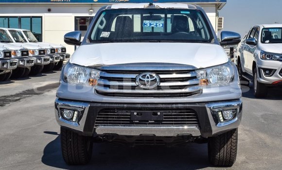 Buy Import Toyota Hilux Grey Car in Import - Dubai in Central Buy Import Toyota Hilux Grey Car in Import - Dubai in Central