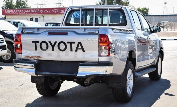Buy Import Toyota Hilux Grey Car in Import - Dubai in Central Buy Import Toyota Hilux Grey Car in Import - Dubai in Central