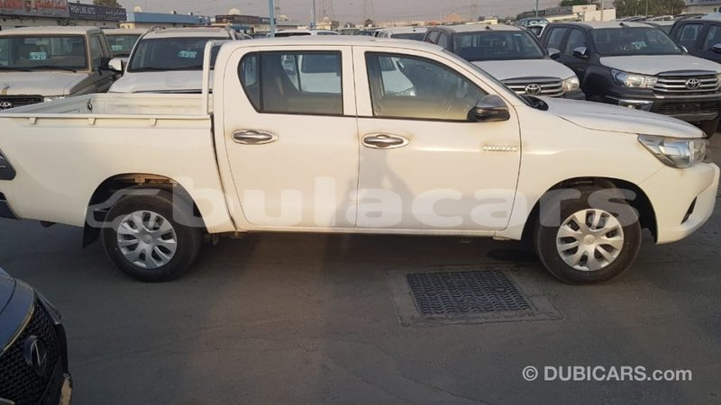 Big with watermark toyota hilux central import dubai 6343