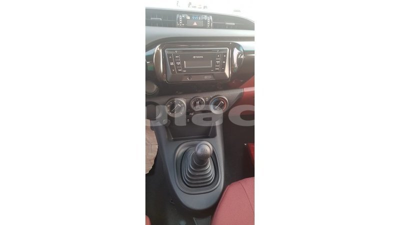 Big with watermark toyota hilux central import dubai 6343