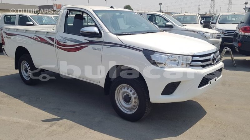 Big with watermark toyota hilux central import dubai 6345