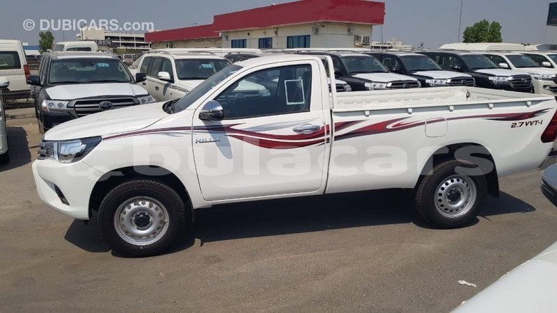 Big with watermark toyota hilux central import dubai 6345