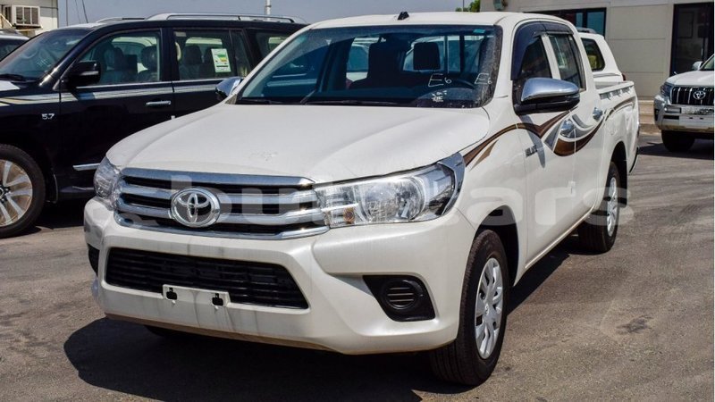 Big with watermark toyota hilux central import dubai 6346