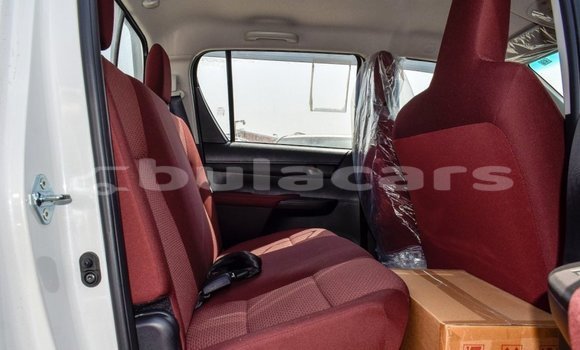 Buy Import Toyota Hilux White Car in Import - Dubai in Central Buy Import Toyota Hilux White Car in Import - Dubai in Central