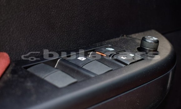 Buy Import Toyota Hilux White Car in Import - Dubai in Central Buy Import Toyota Hilux White Car in Import - Dubai in Central